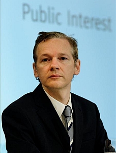 Assange3