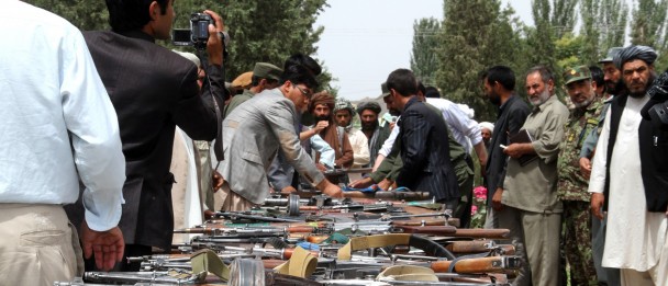 entrega de armas en Bagdhis