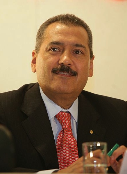 Manlio Fabio Beltrones