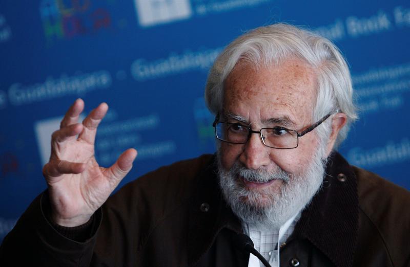 tomas segovia