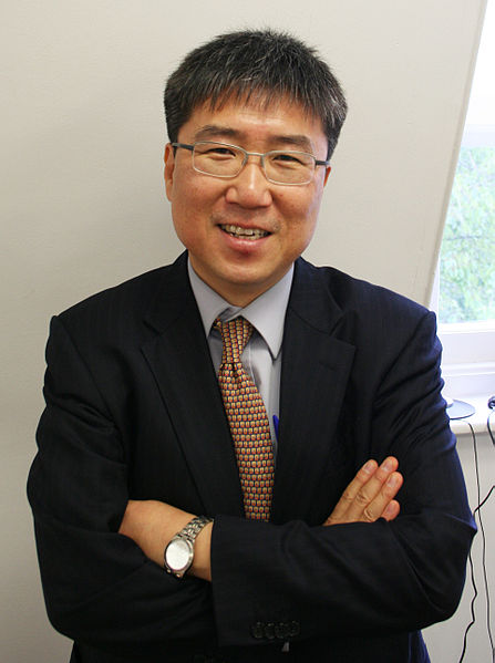 447px-Ha-Joon_Chang_profile