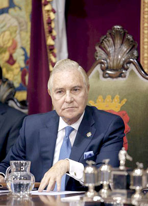 CARLOS DÍVAR