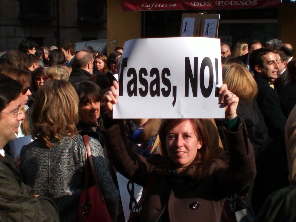 Concentración jueces y fiscales contra las tasas
