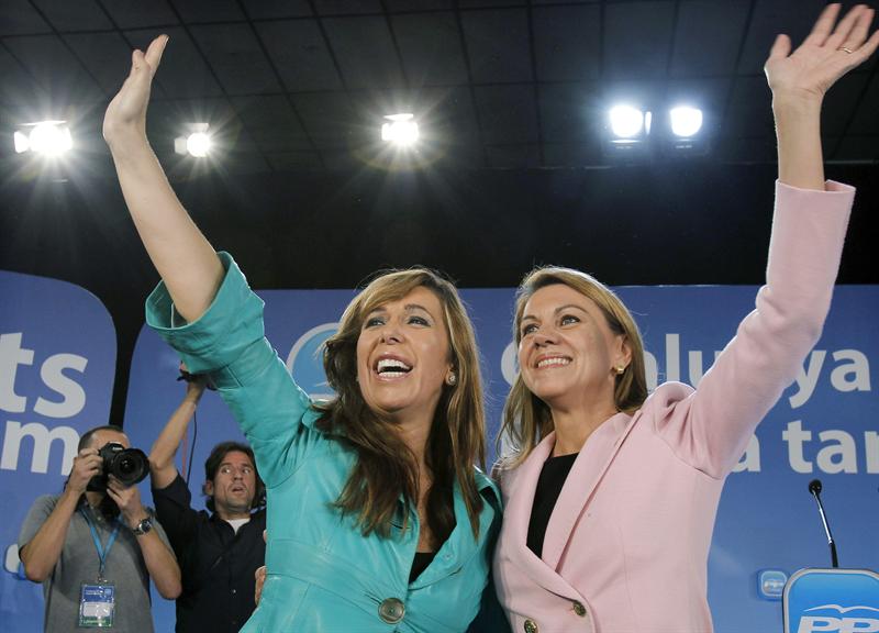 Sánchez-Camacho y De Cospedal (mitin de cierre PPC)