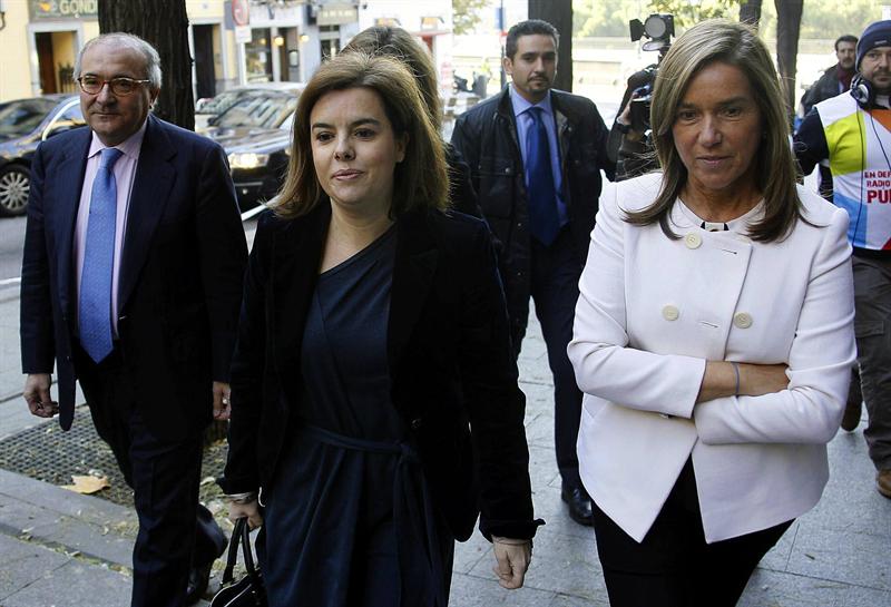 Sáenz de Santamaría y ana Mato