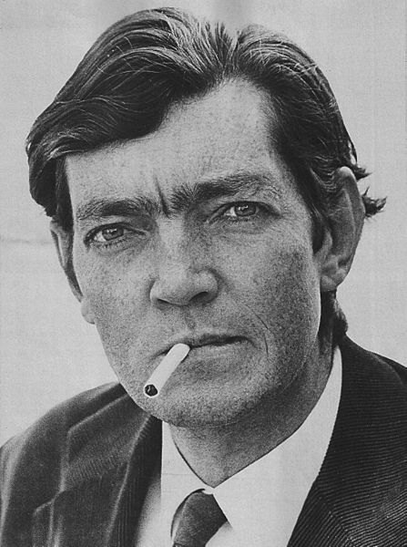 Julio Cortázar fotografiado por Sara Facio, en 1967 / Wikipedia