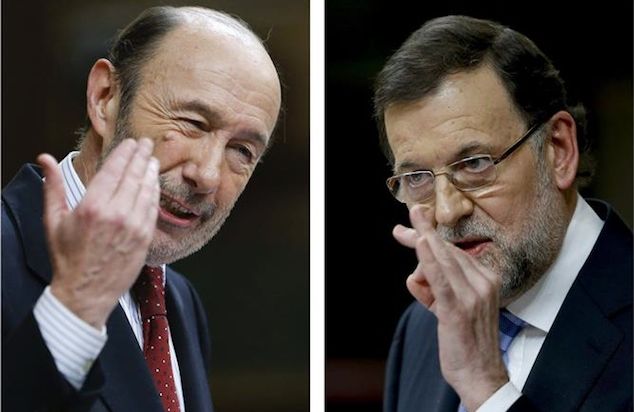 Alfredo Pérez Rubalcaba y Mariano Rajoy durante sus intervenciones en el debate del Estado de la Nación. / Efe