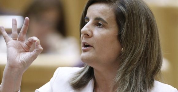 La ministra de Empleo, Fátima Báñez, en una imagen de archivo. / Efe