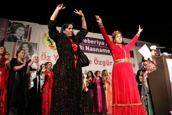 mujeres_kurdas_candidatas