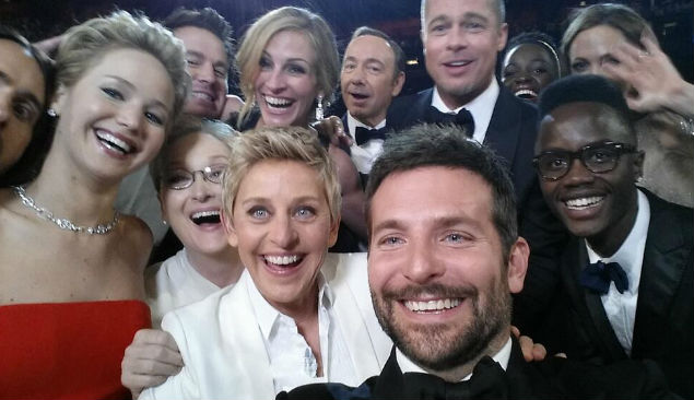 selfie-ellen-oscars
