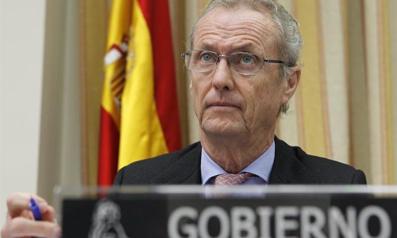 El ministro de Denfesa, Pedro Morenés, en el Congreso, en una imagen de archivo. / Efe