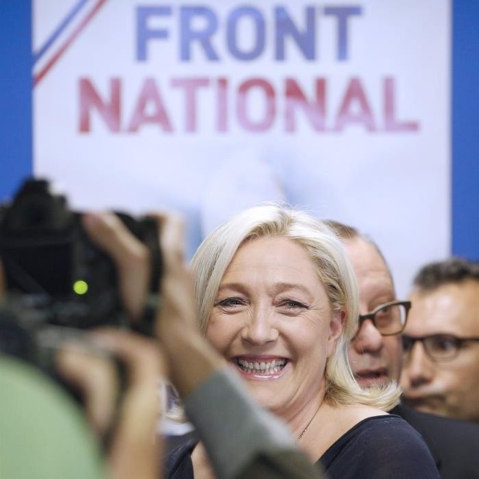 La líder francesa del Frente Nacional, Marine Le Pen, ayer, tras conocer los resultados de las elecciones. / Yoan Valat
