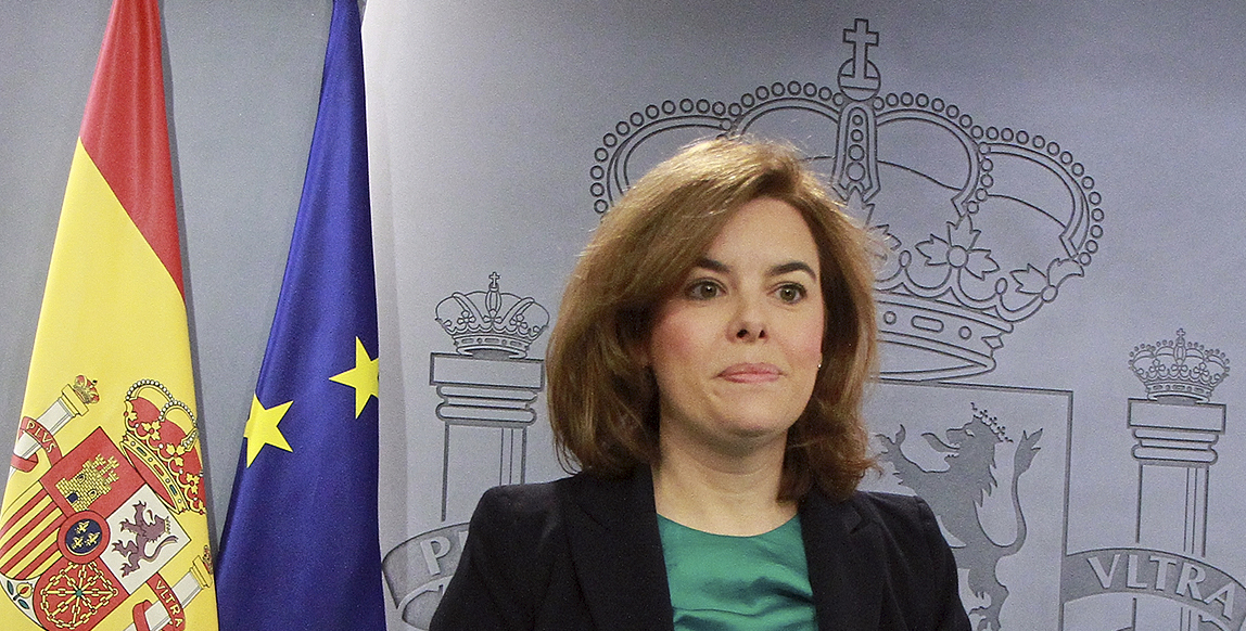 La vicepresidenta Soraya Sáenz de Santamaría en la rueda de prensa del Consejo de Ministros del pasado día 6./ La Moncloa