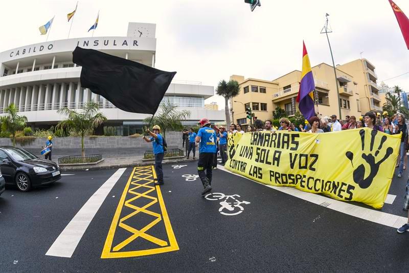 Manifestación_Gran_Canaria_prospecciones_petrolíferas