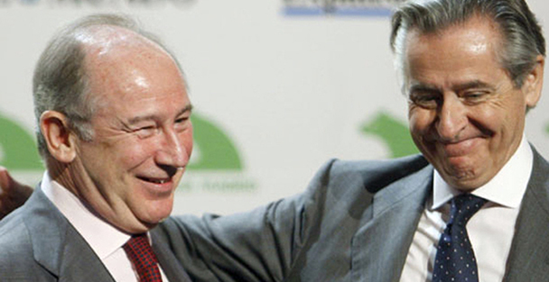 Rodrigo Rato (i) y Miguel Blesa , ex presidentes de Bankia y CajaMadrid, en una imagen de archivo. / Efe
