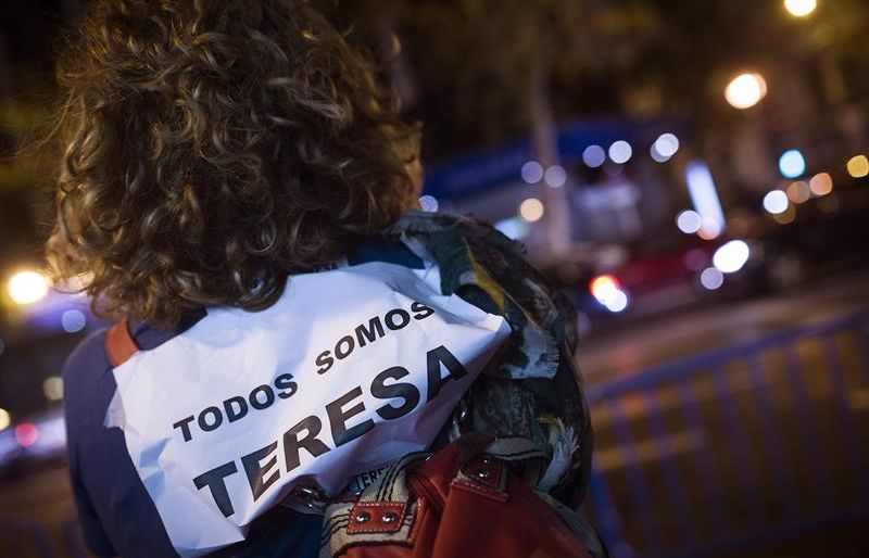 manifestante_ebola manifestante_ebola