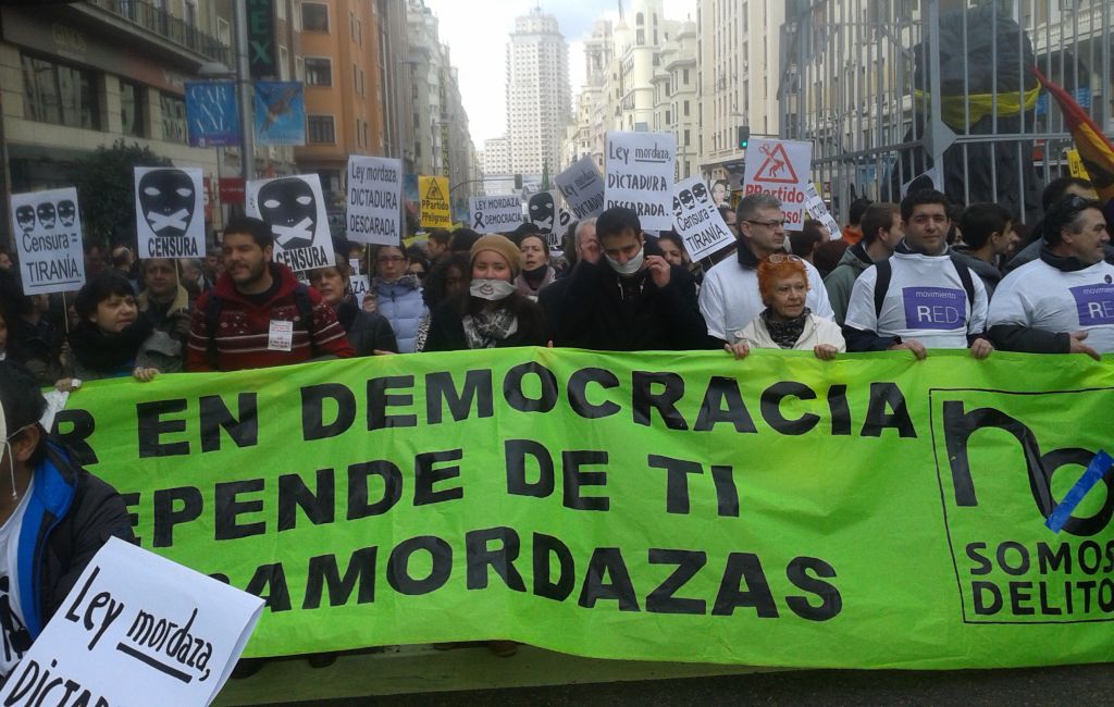Cabecera de la manifestación contra la 'ley mordaza' celebrada este sábado en el centro de Madrid. / C. P.