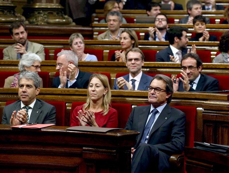 Mas_debate_investidura_Cataluña_independencia_efe
