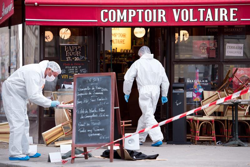 Atentados_París-Café_Comptoir_Voltaire