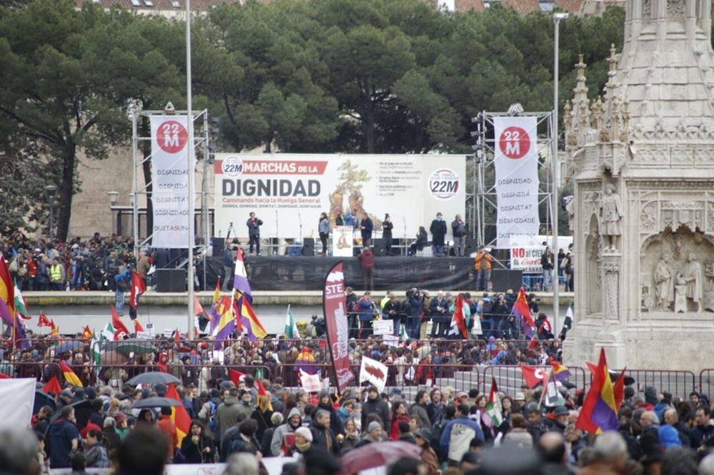 Plaza_Colon_escenario_marchas
