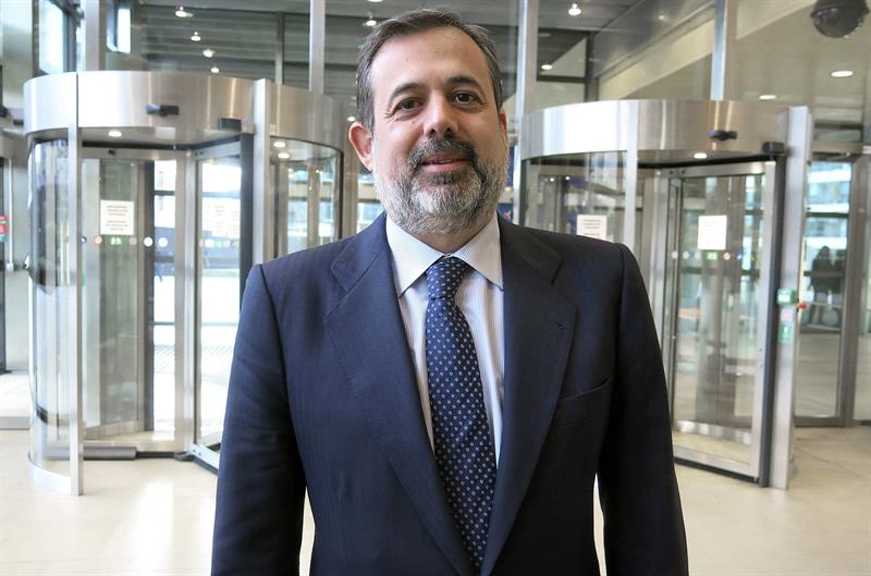 El subsecretario de Presidencia, Federico Ramos de Armas, que ha presentado su dimisión esta mañana tras haberse visto relacionado con el caso Acuamed, en una imagen de archivo tomada en Bruselas. / Marina Valero (Efe)