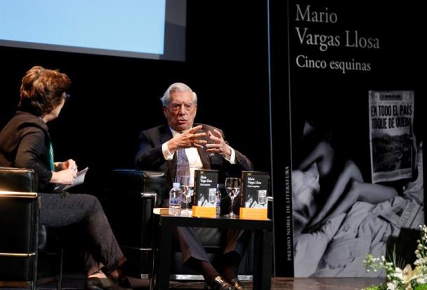 Presentación_libro_Vargas_Llosa