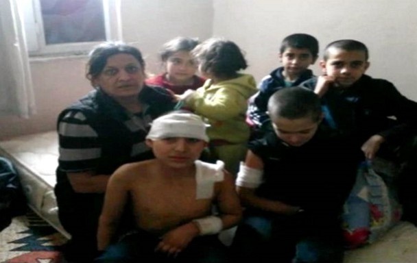 Los niños atrapados en un refugio del casco histórico de Diyarbakir (Turquía). / Jinha