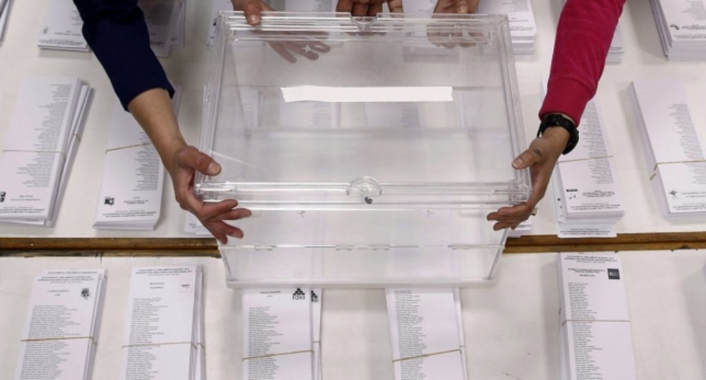 Imagen de archivo de papeletas electorales. / El Electoral (flickr)