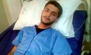 El preso kurdo Afshin Sohrabzadeh, afectado de cáncer de colon.