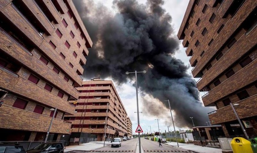 humo_sesena_automoviles