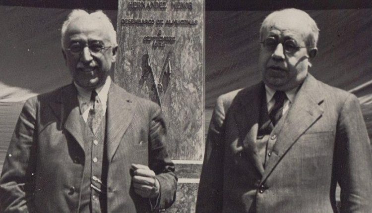 Los dos presidentes de la II República, Niceto Alcalá-Zamora (1931-1936) y Manuel Azaña (1936-1939), posan juntos en una imagen sin fecha. / Biblioteque Nationale de France (Wikipedia)