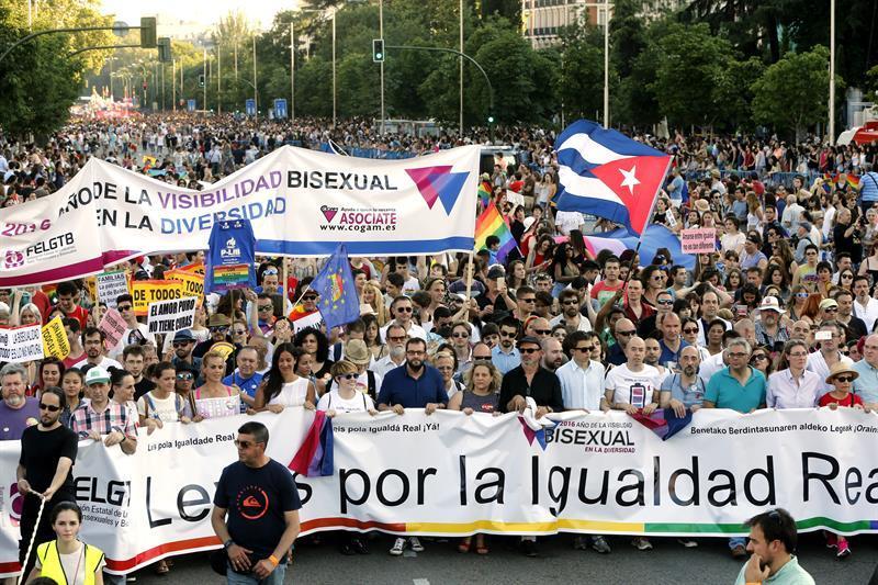 Vista_manifestacion_Orgullo_2016