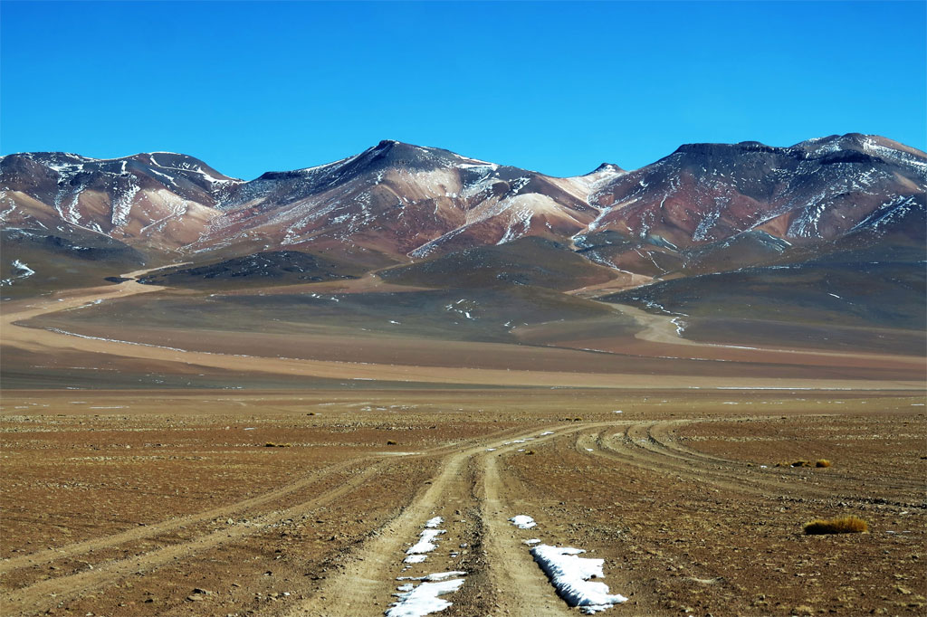 Paisaje boliviano en el corazón de los Andes, frontera con Chile. / J.M.