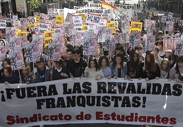 Manifestación contra las reválidas de la LOMCE