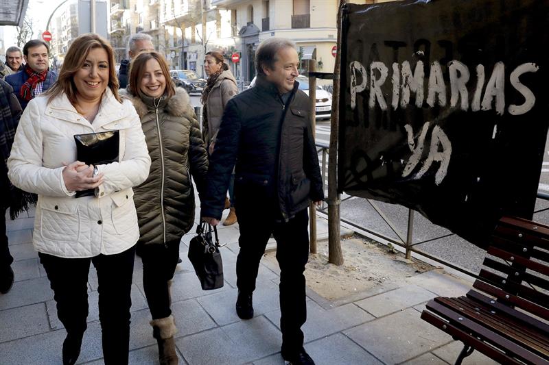 Susana Díaz llega a la sede del PSOE para asistir al Comité Federal.