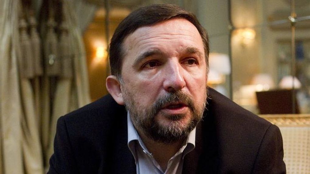 Sergio-Vila-Sanjuán-novela-el-informe-casabona-Transición