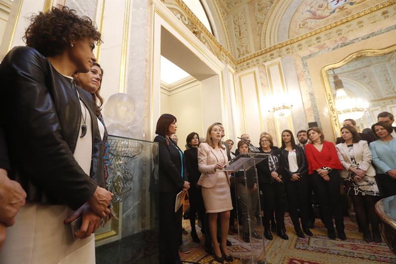 Intervención de la presidenta del Congreso durante el acto de homenaje a Clara Campoamor.