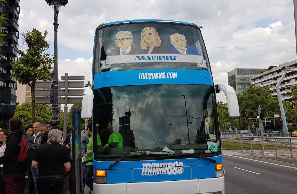 El 'tramabús', en Barcelona