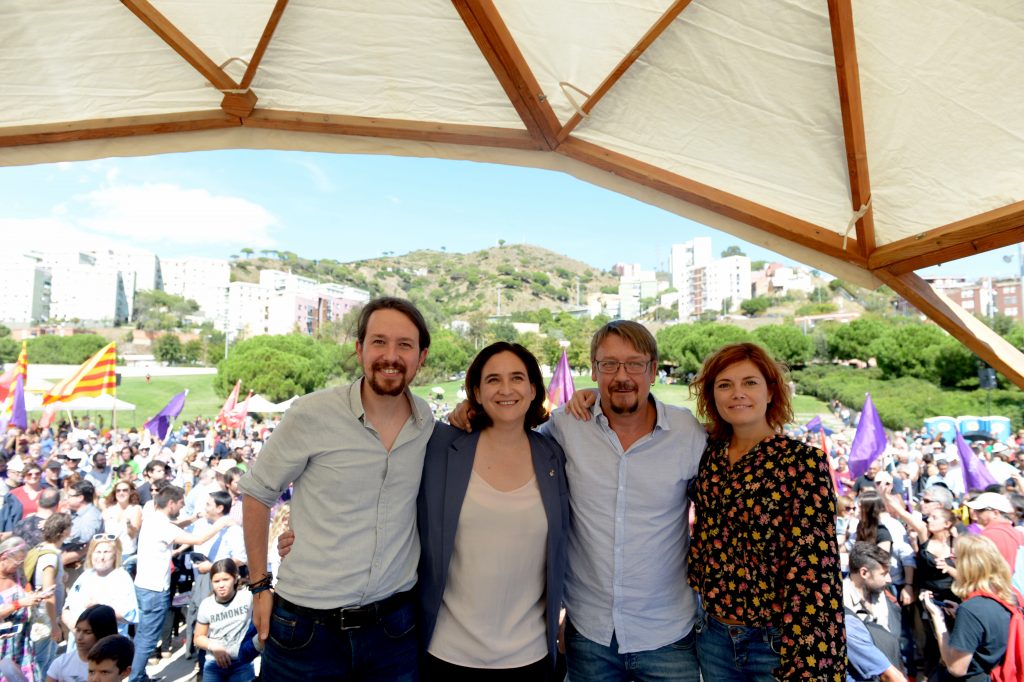 Pablo Iglesias, Ada Colau, Xavier Domènech y Elisenda Alamany ayer, lunes 11 de septiembre, al término de la concentración celebrada en Santa Coloma de Gramenet