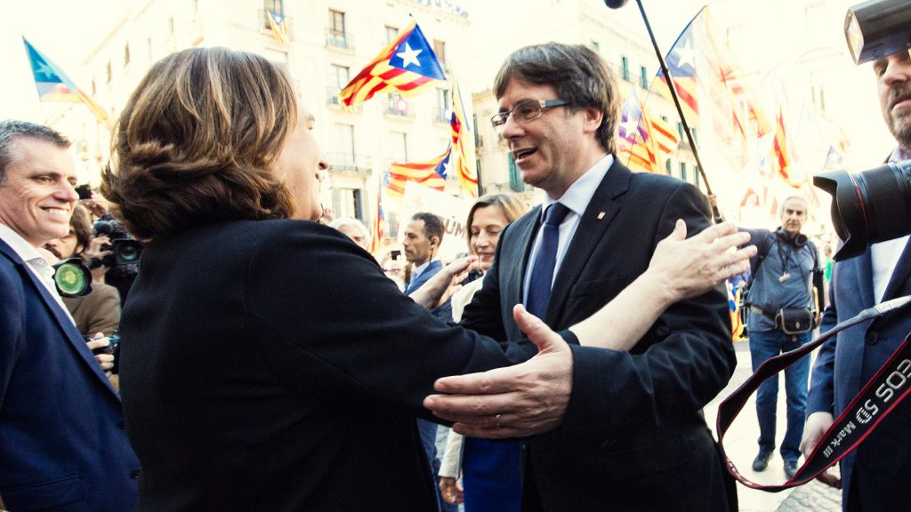Catañuña: Ada Colau y Carles Puigdemont. / 