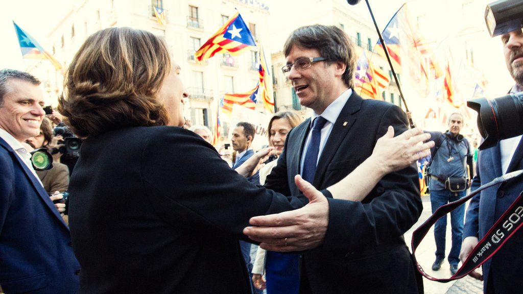 Catañuña: Ada Colau y Carles Puigdemont. /