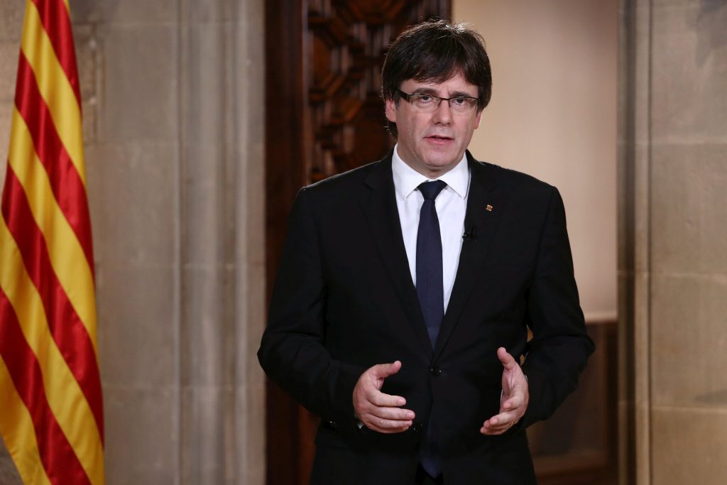 El presidente de la Generalitat de Catalunya Carles Puigdemont en un momento de su discurso