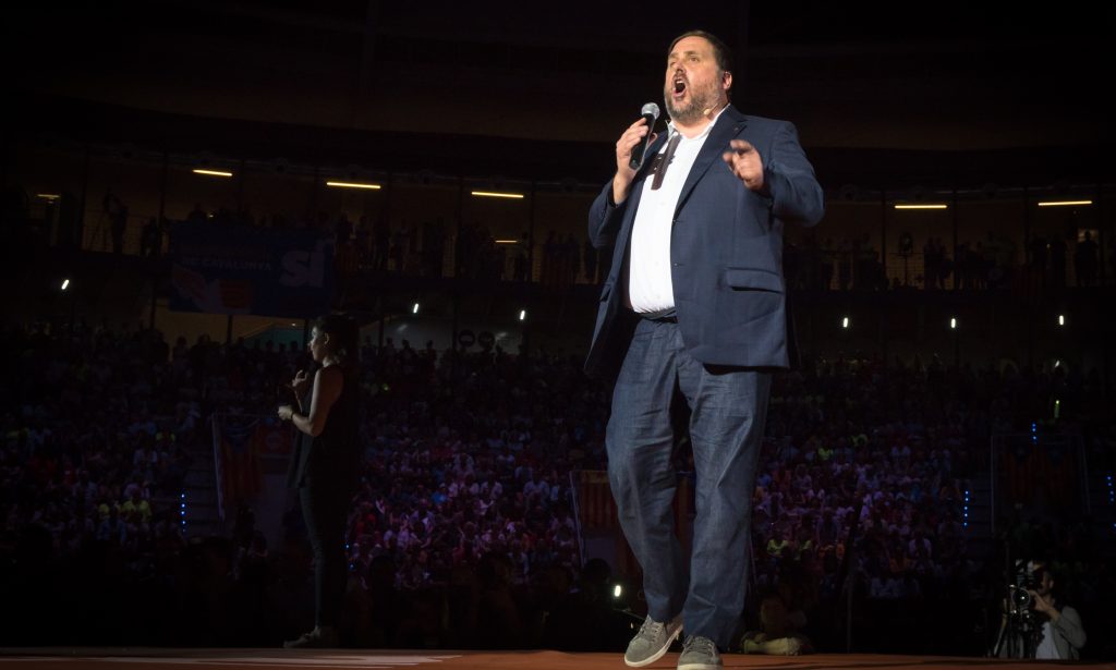 Oriol Junqueras en un momento de su intervención en el acto de inicio de campaña, que se celebró en el Tarraco Arena, a favor del 'sí' en el 1-O