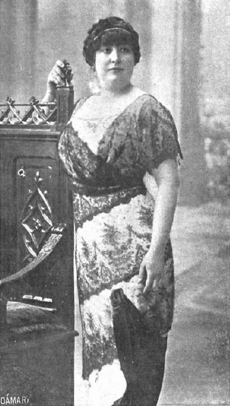 Carmen de Burgos, hacia 1913