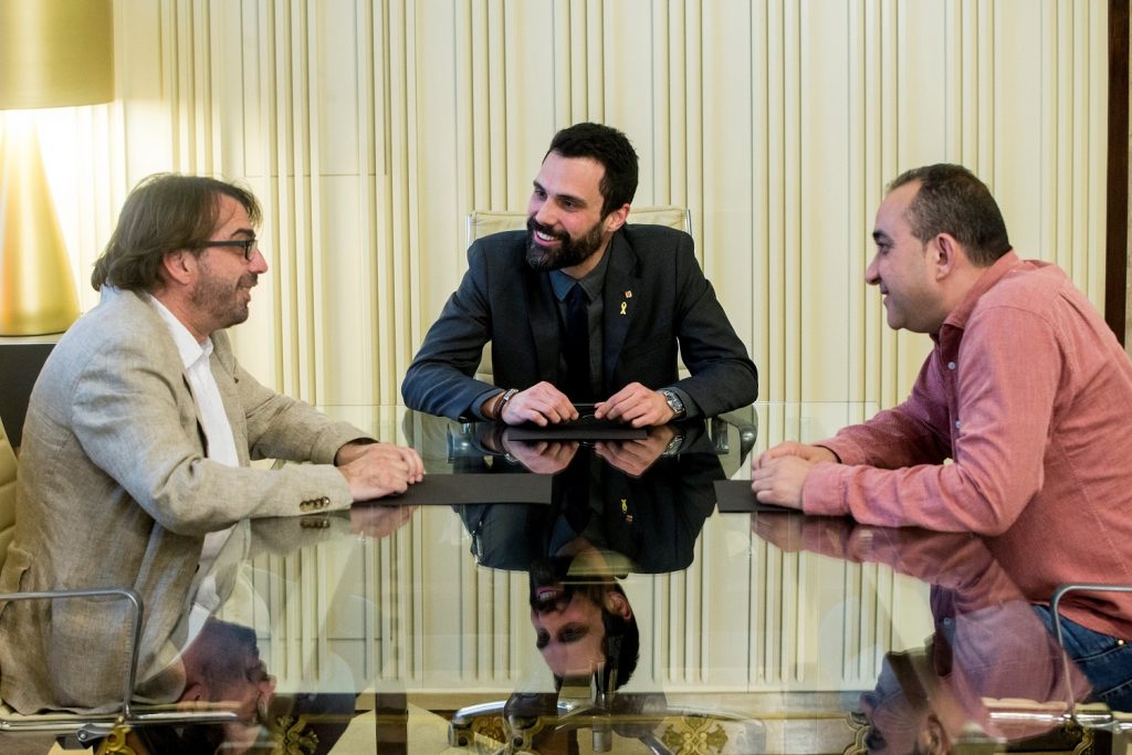 REUNIÓN ROGER TORRENT CON UGT Y CCOO EN PARLAMENTO DE CATALUÑA