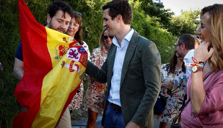 casado-alsasua-bandera