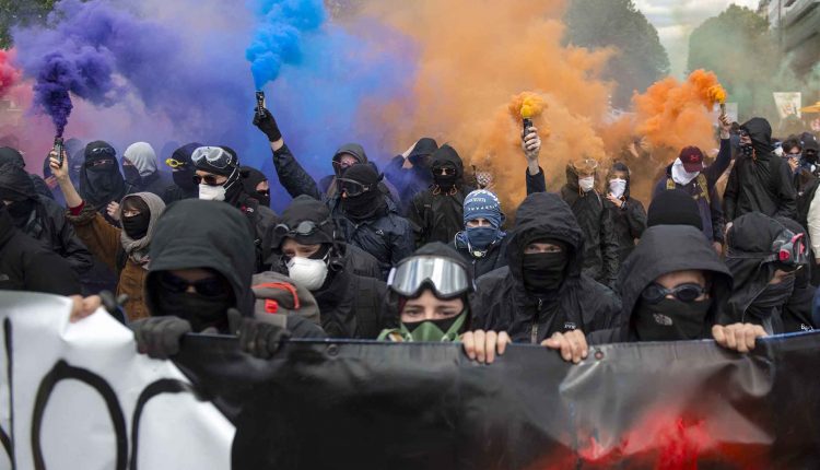 Protestas del primero de mayo en París en el 50 aniversario del mayo francés
