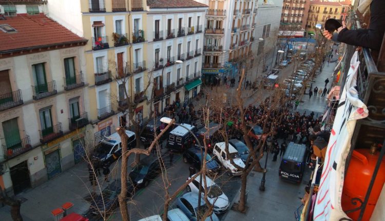 Desahucio en la calle Argumosa 11.