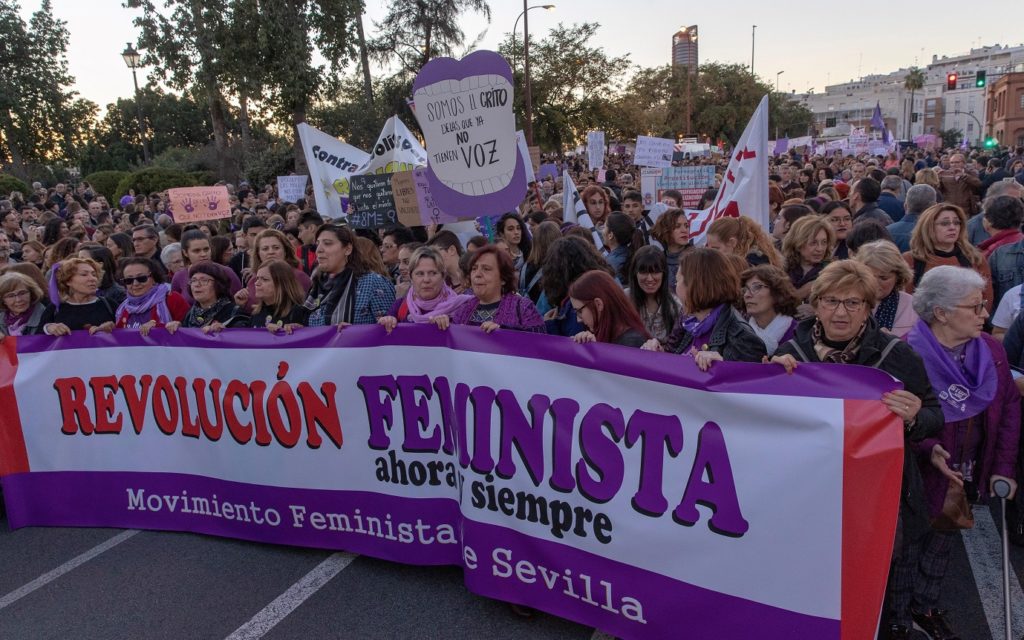Sindicatos aplauden un nuevo éxito feminista pese a las diferencias políticas