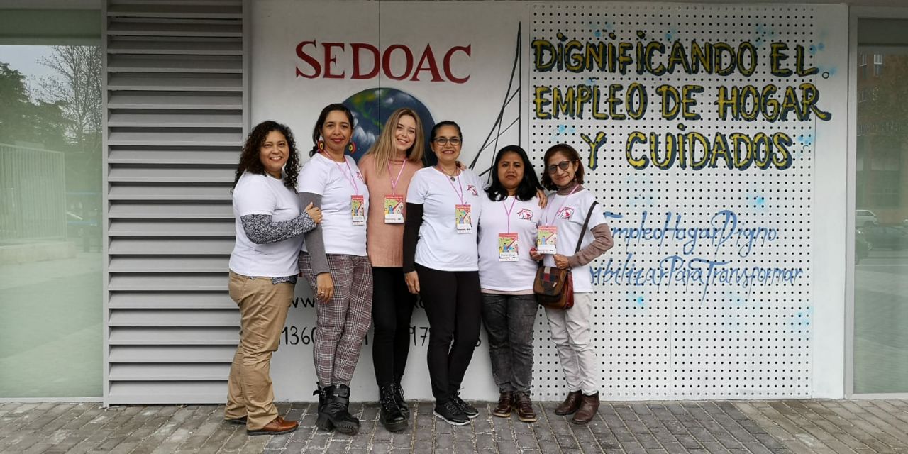 Trabajadoras de SEDOAC en el Centro de Empoderamiento de Trabajadoras del Hogar y Cuidados en Madrid./ Cedida